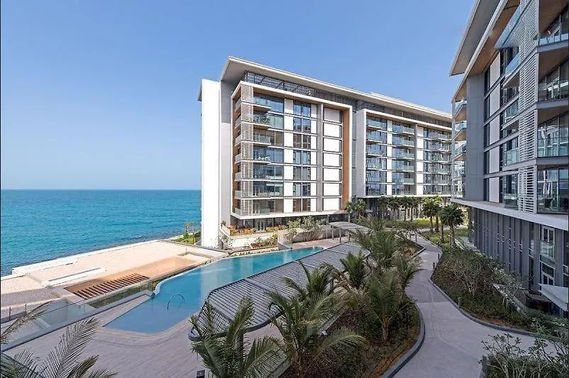 Nasma Luxury Stays - Gorgeous Waterfront Apt With Incredible Sea Views Dubai