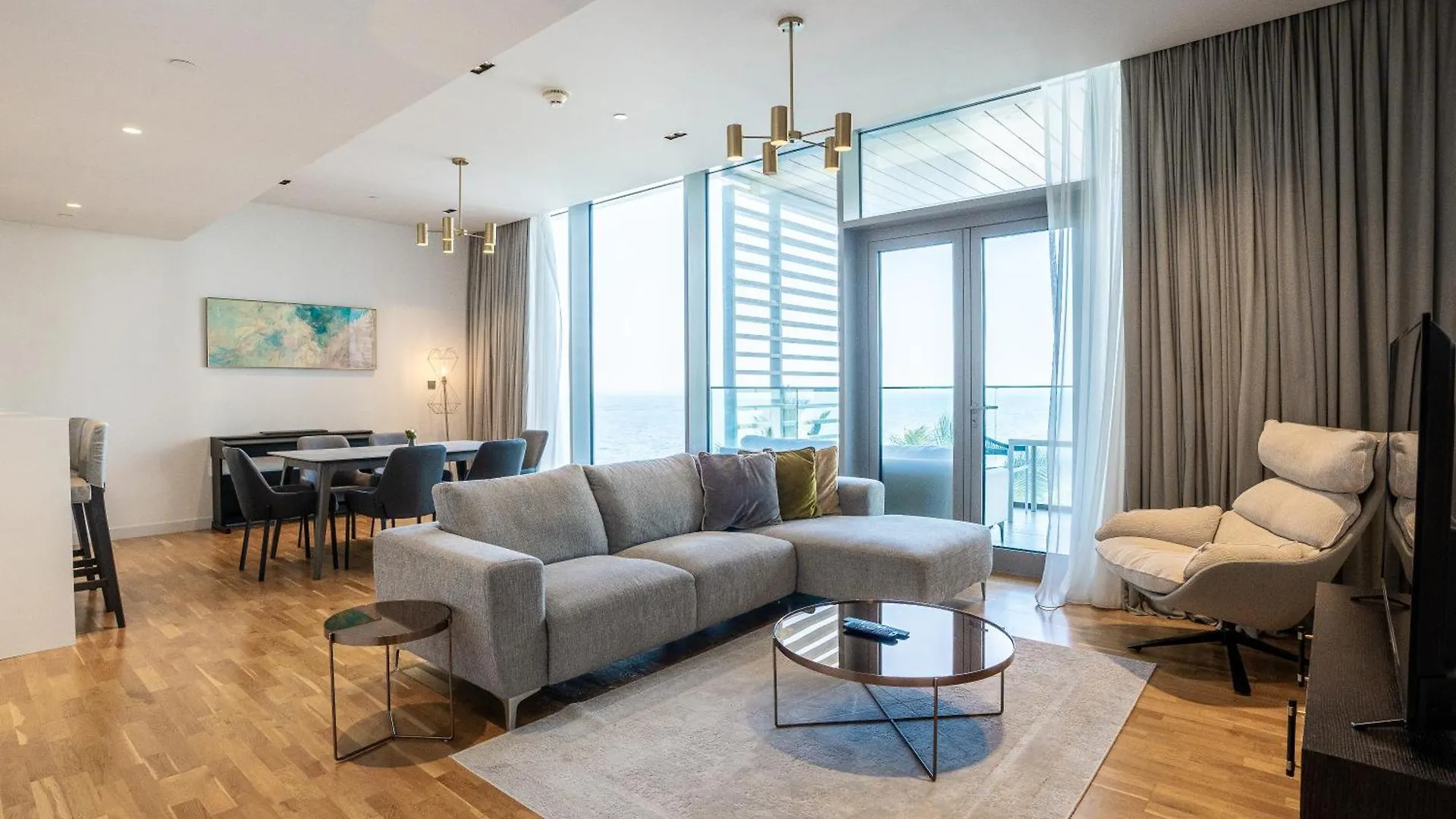 Nasma Luxury Stays - Gorgeous Waterfront Apt With Incredible Sea Views Dubai Apartment