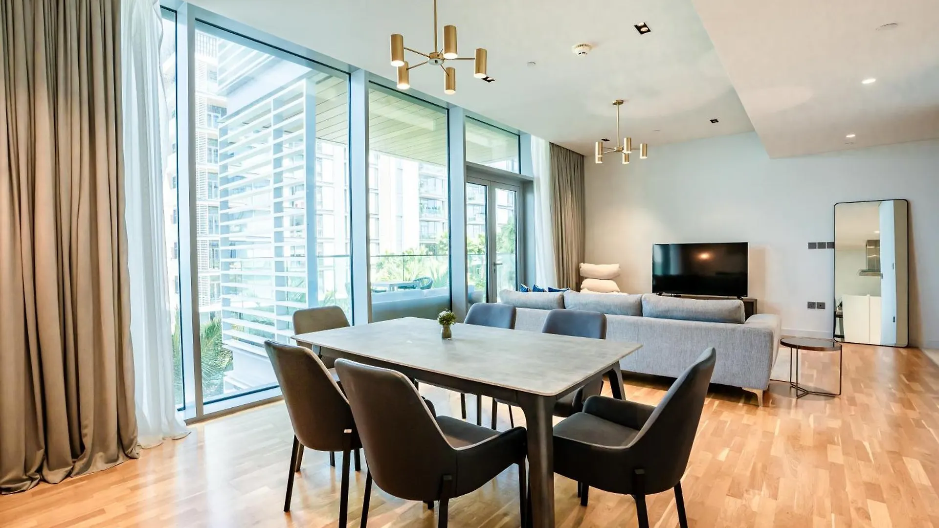 Nasma Luxury Stays - Gorgeous Waterfront Apt With Incredible Sea Views Dubai United Arab Emirates