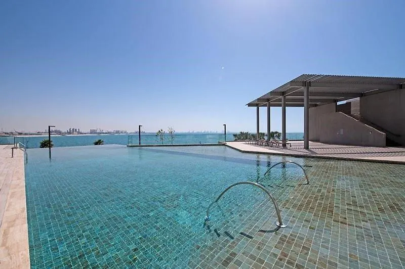 Апартаменты Nasma Luxury Stays - Gorgeous Waterfront Apt With Incredible Sea Views Дубай